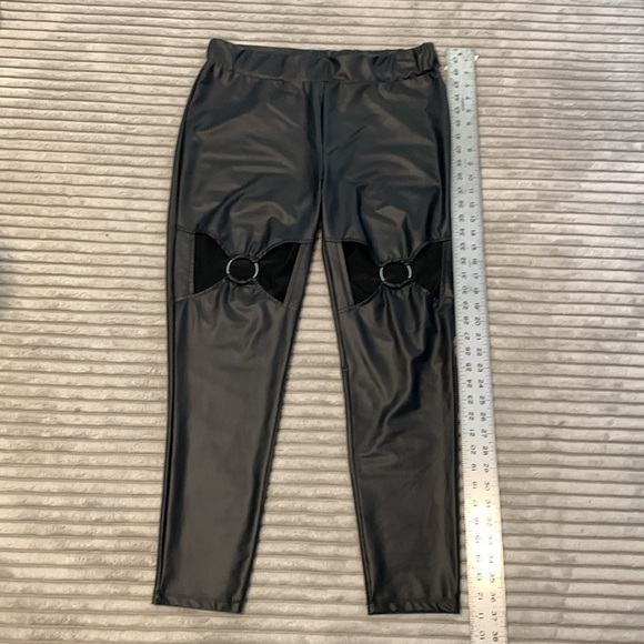Guess Cut-Out Pants Women's Pleather Large Black - Picture 7 of 10